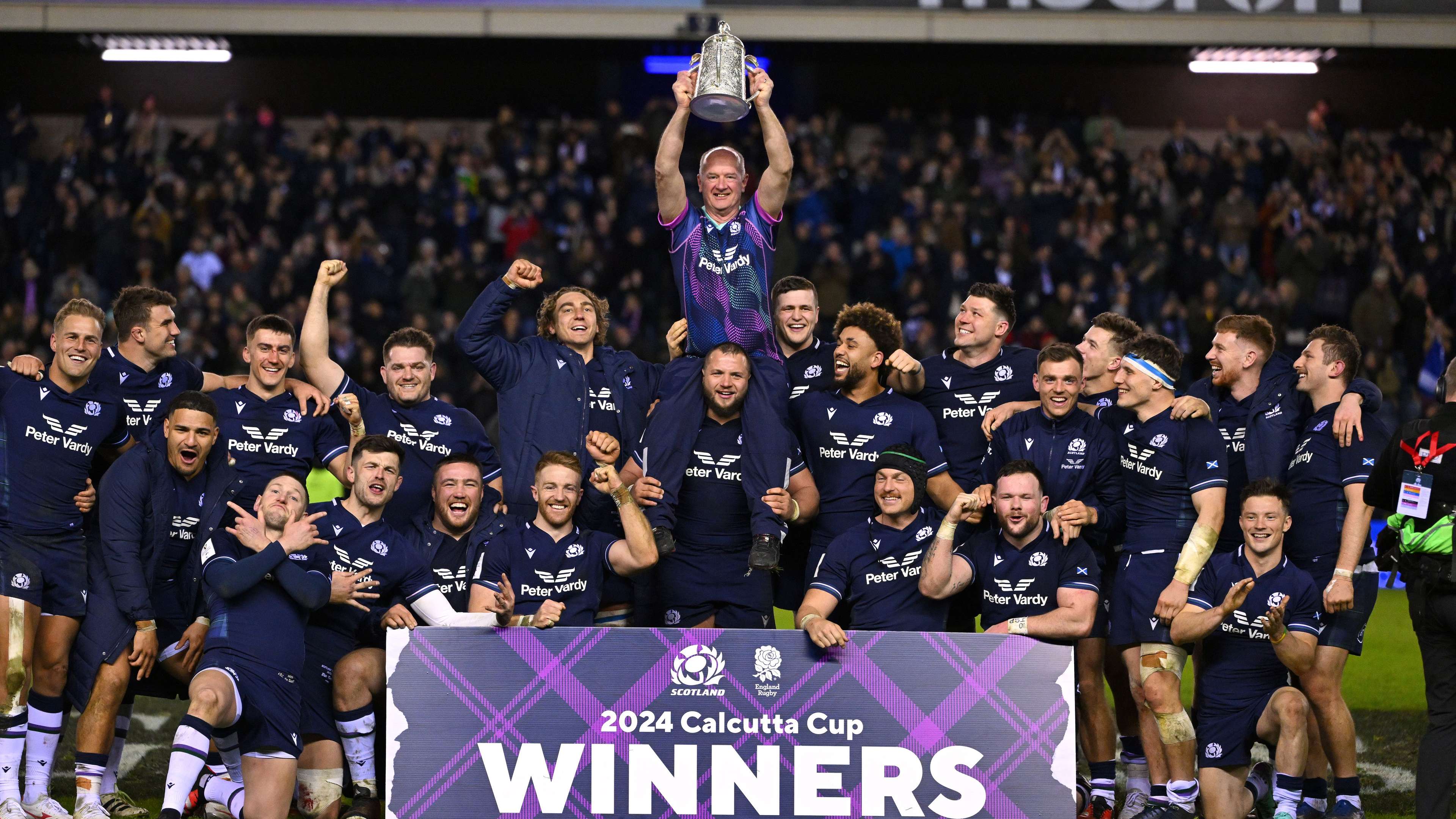 中场指挥官 中场指挥官